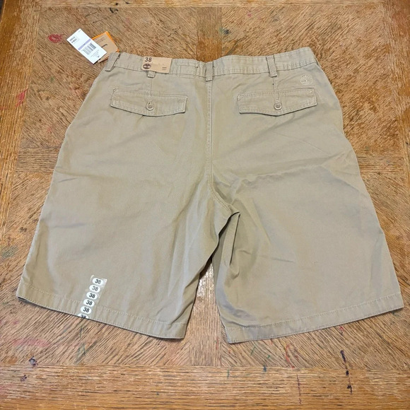 NWT TIMBERLAND Mens Chino Short 10 in Inseam Casual Flat Front Khaki Short Sz 38 - Picture 2 of 5